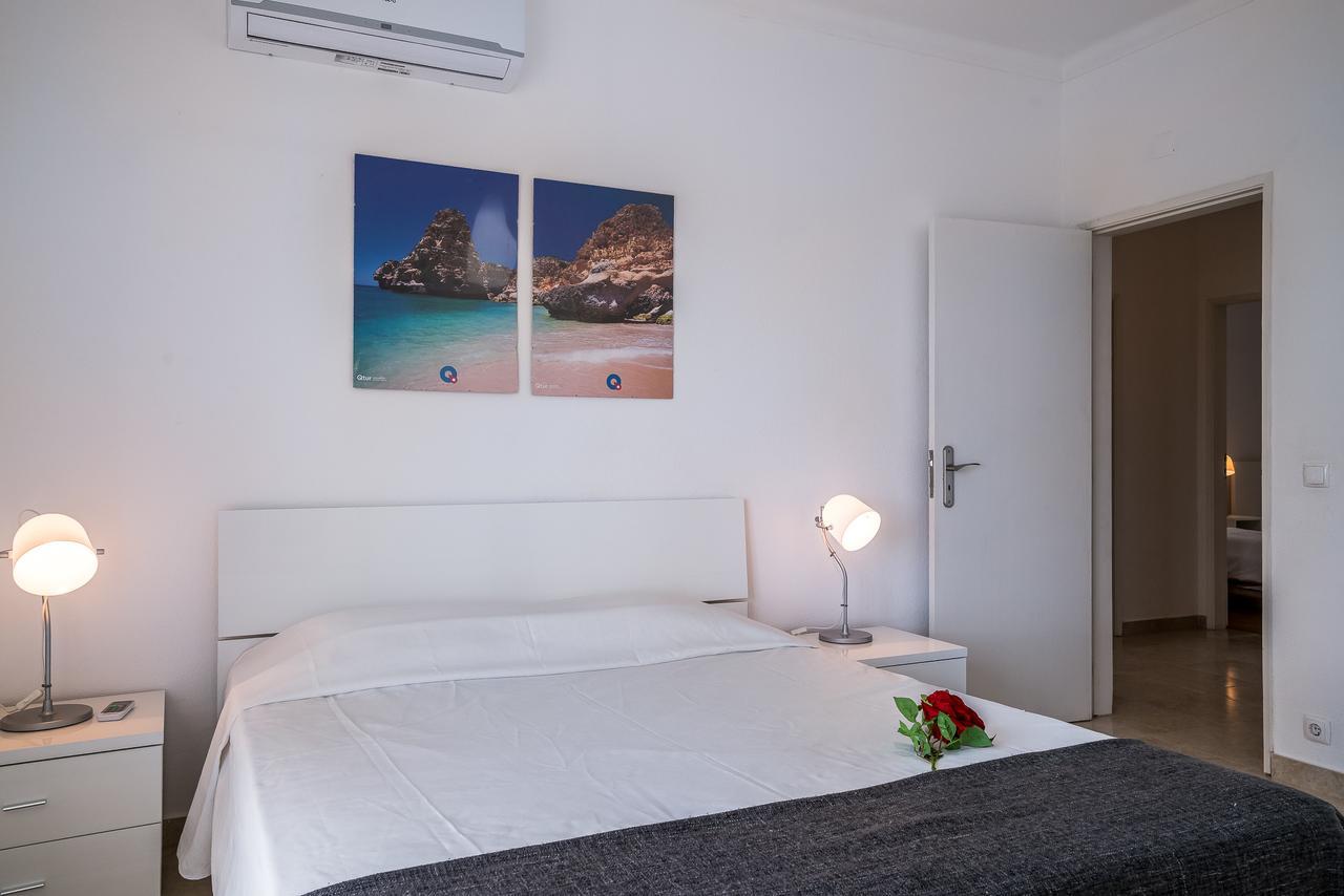 T2 Avenida- Frente Mar, Ar-Condicionado, Wifi Lejlighed Quarteira Eksteriør billede