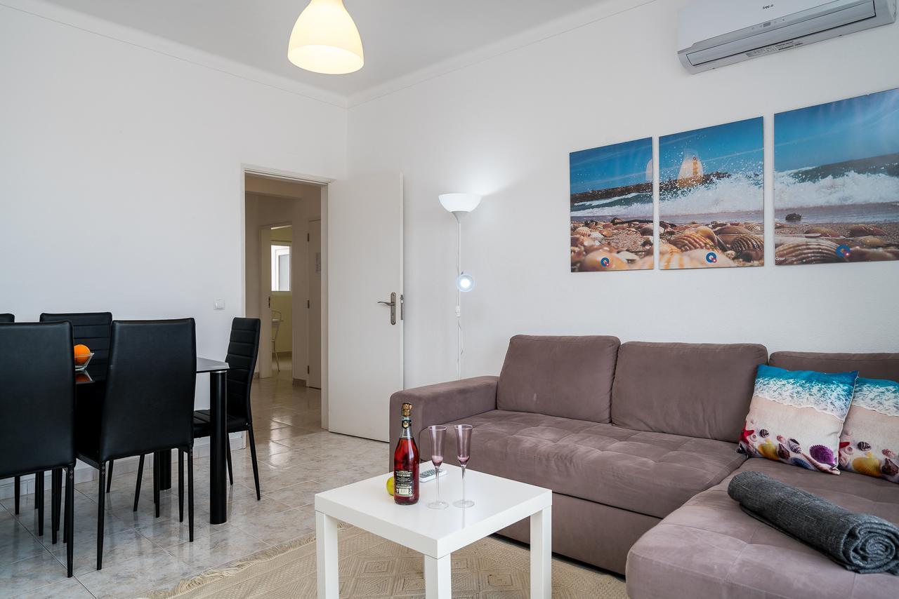 T2 Avenida- Frente Mar, Ar-Condicionado, Wifi Lejlighed Quarteira Eksteriør billede