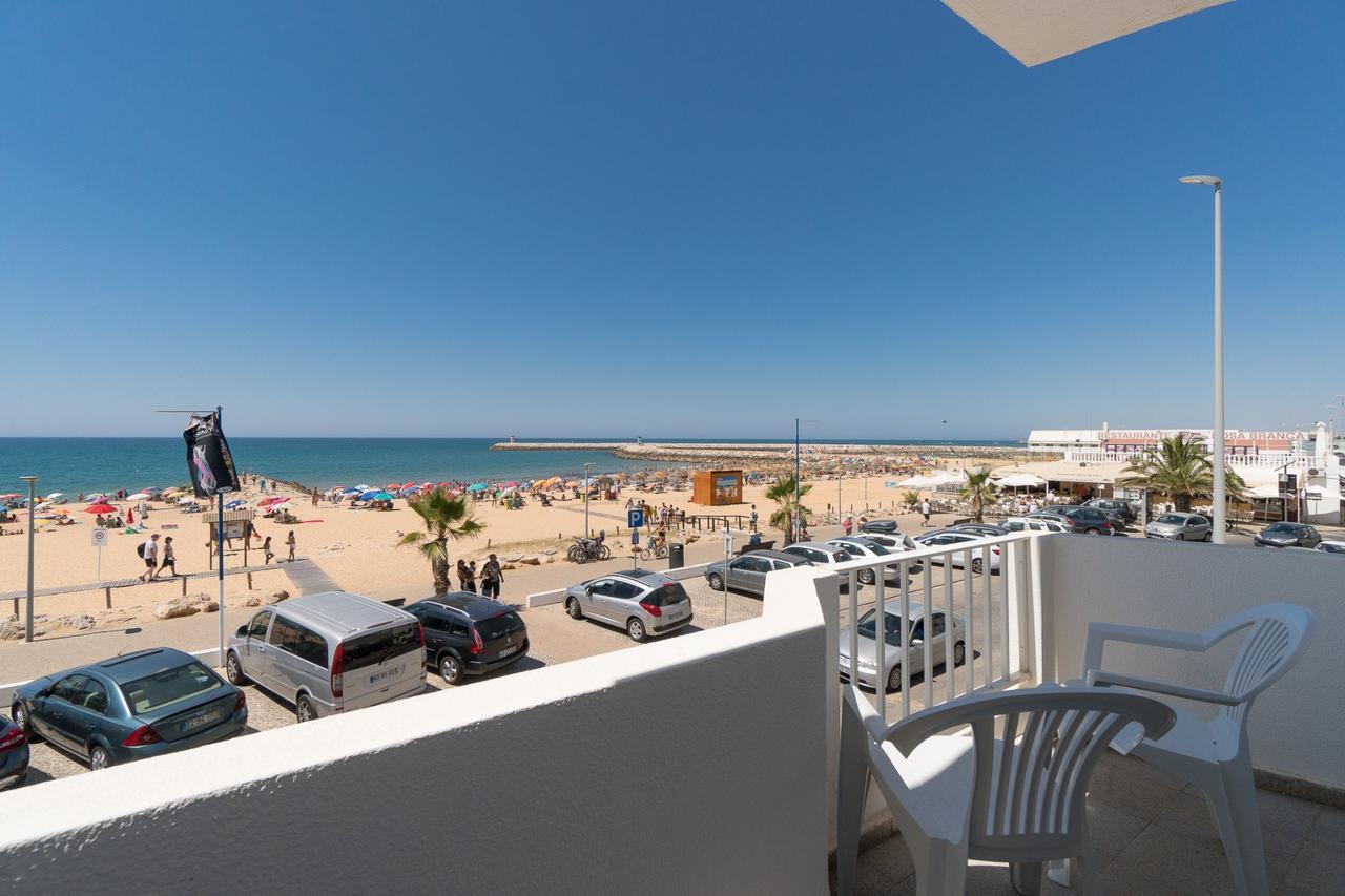 T2 Avenida- Frente Mar, Ar-Condicionado, Wifi Lejlighed Quarteira Eksteriør billede